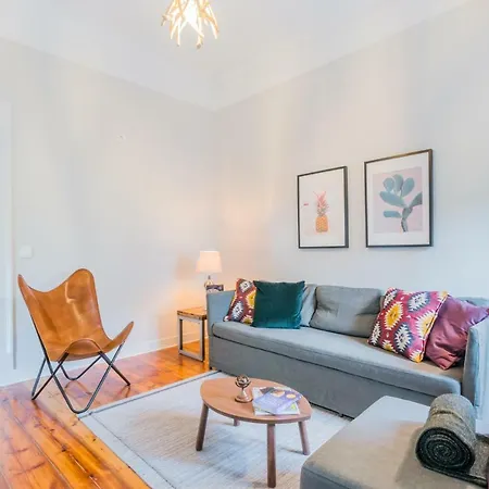 Charming Renovated - River&palace View Lisboa